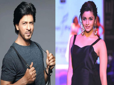 Alia stands to gain from SRK's wisdom; Cute Chemistry foreseen between the two!