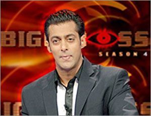 The 'bold' & the 'beautiful' to boost Bigg Boss'