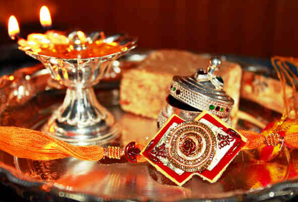 Rakshabandhan: Ganesha's exclusive astrology based gifting ideas which will charm your siblings