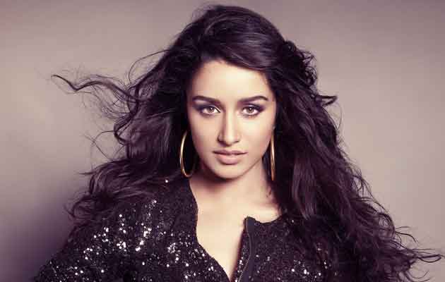 Don't let some struggle deter you, says Ganesha to the pretty actress Shraddha Kapoor